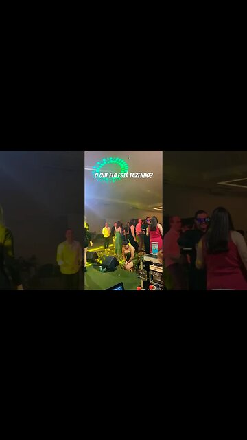 O QUE ELA ESTÁ FAZENDO? #festadecasamento #show #noiva #noivos #casamento #humor #shorts #short #fyp