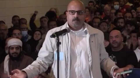 Muslim man gets targeted by leftist activists for confronting school board