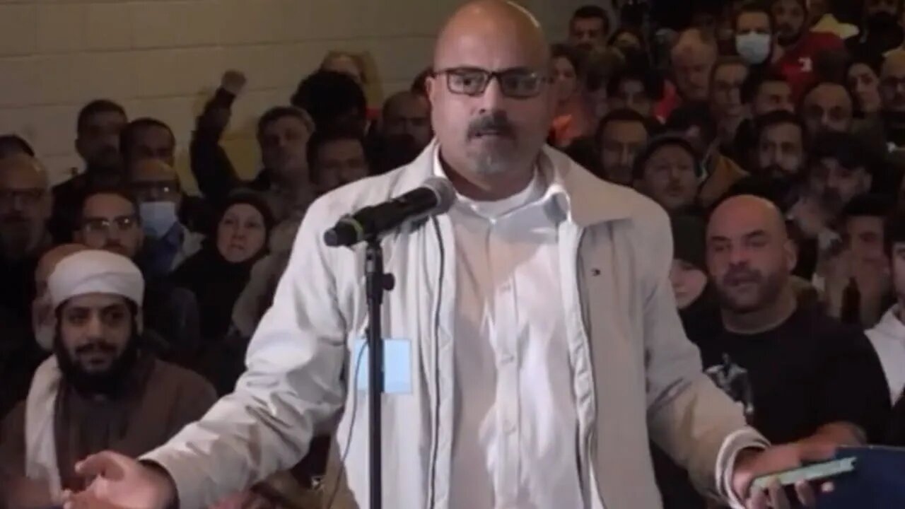 Muslim man gets targeted by leftist activists for confronting school board