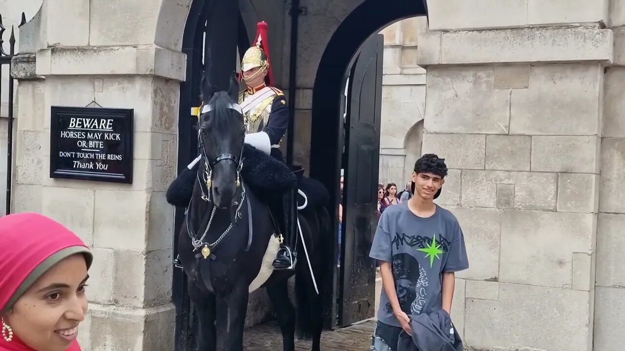 Its changing of the guard move away #horseguardsparade