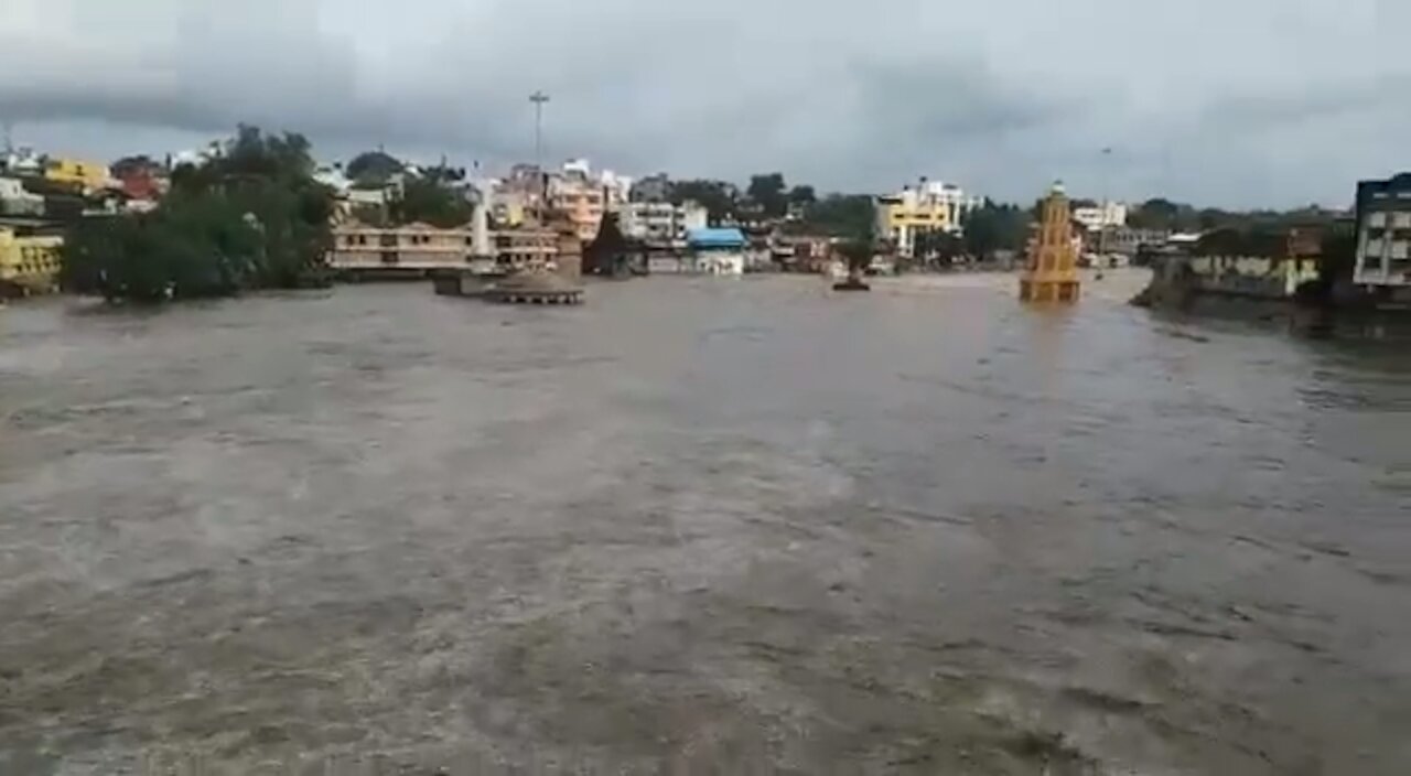 Watch the water - India