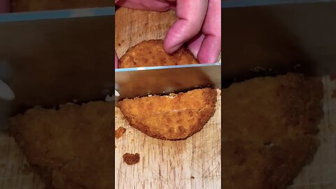 Crispy crinkle chicken patty slice ASMR