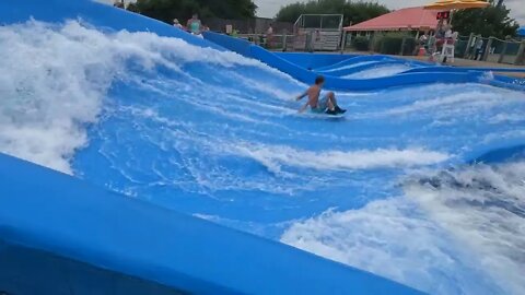 flowrider - Zach - 3 at Soak City, Kings Island