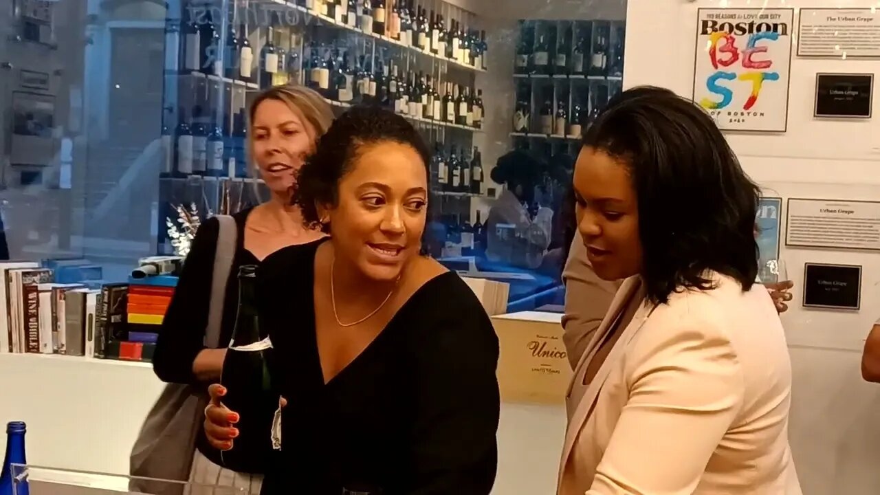 Urban grape 303 Columbus Ave