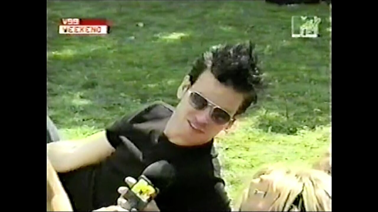 The Cardigans - Interview and Erase/Rewind performance at V99 (Chelmsford)