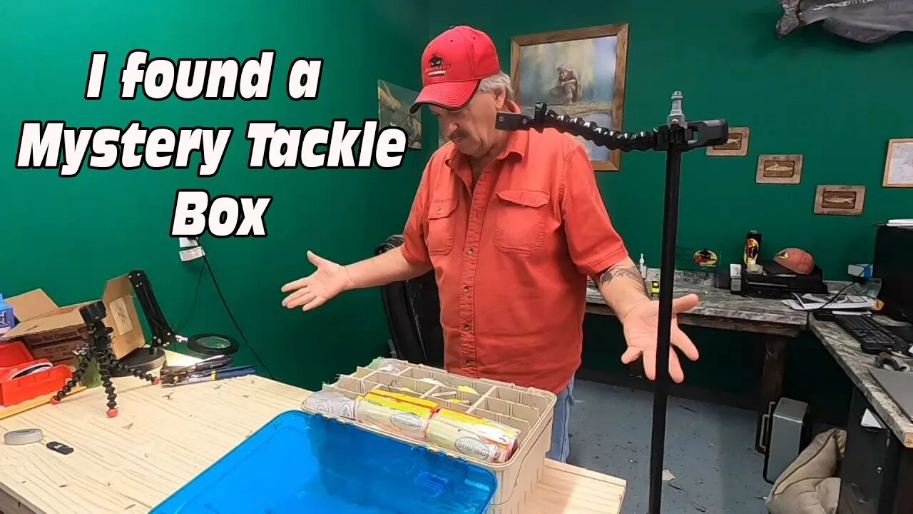 I found an abandoned TACKLE BOX: Whats in it?