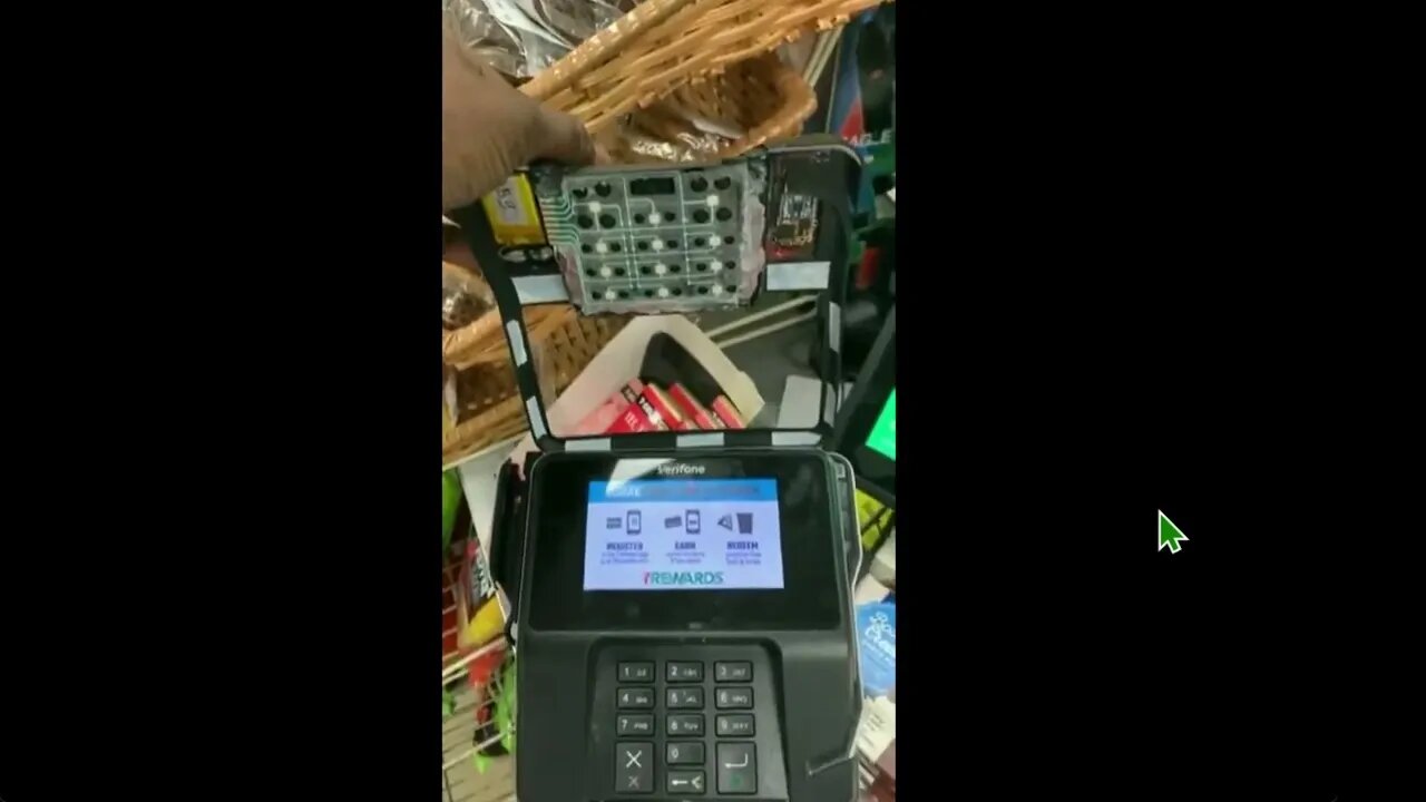 🟨 當心有人竊取您的信用卡信息