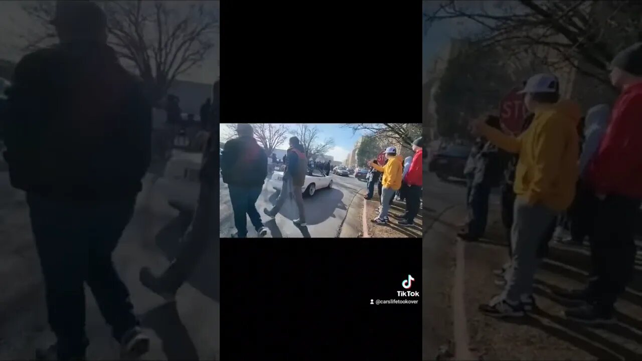 SIDELINE WATCHING ALL THE CARS PULLING UP TO THE SHOW #shorts