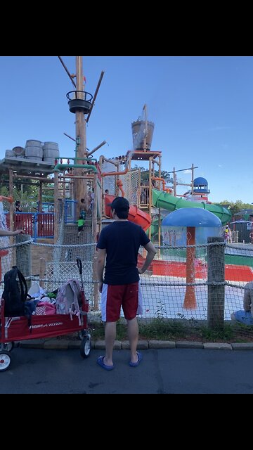 Lake Compounce 2023 Water Park You Know The Vibes 👌🏽🎡💦🎢⛲️