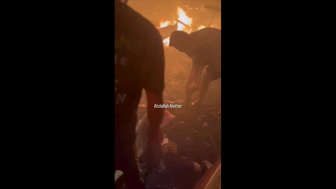 أجساد متفحمة مشاهد جديدة من المجزرة التي ارتكبها الاحتلال بحق النازحين بمحيط بركسات الوكالة غرب رفح