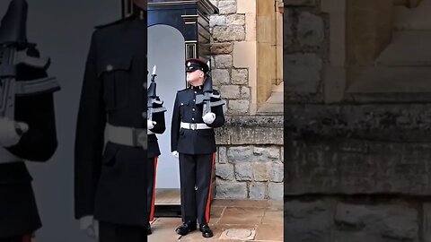 Changing of the Guards #toweroflondon