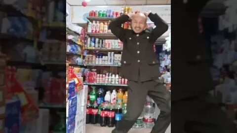 Man Lost the Whole of China (Almost) and Dancing Happily