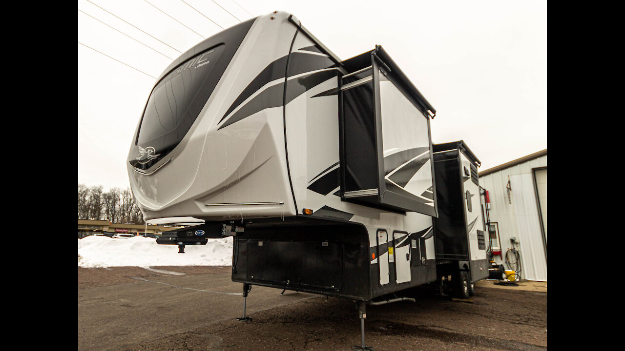 2021 Jayco Seismic 3512