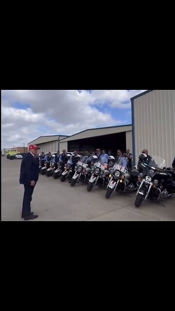 TRUMP❤️🇺🇸🏅🏍️👮‍♂️GET ESCORTED BY TEXAS LAW ENFORCEMENT💙🇺🇸🚓🚙🛻🚑🏍️⭐️