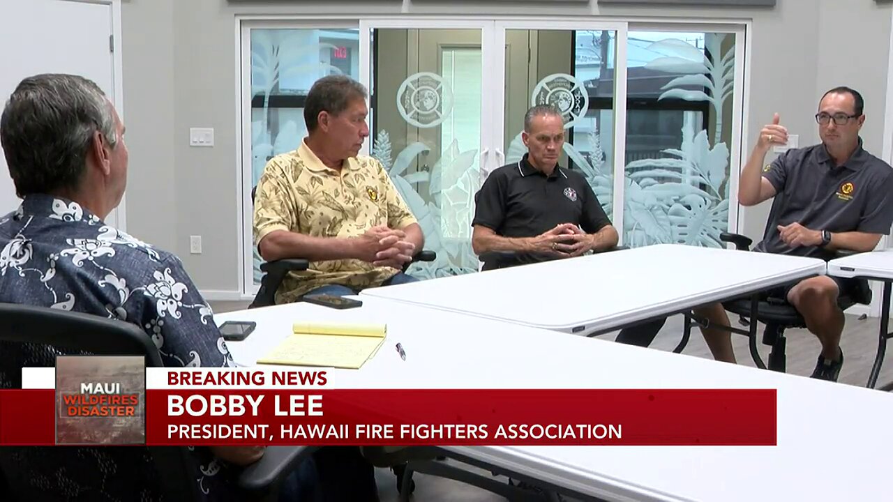 ‘A gunfight without bullets’: Hawaii firefighters faced down blaze with dry hydrants