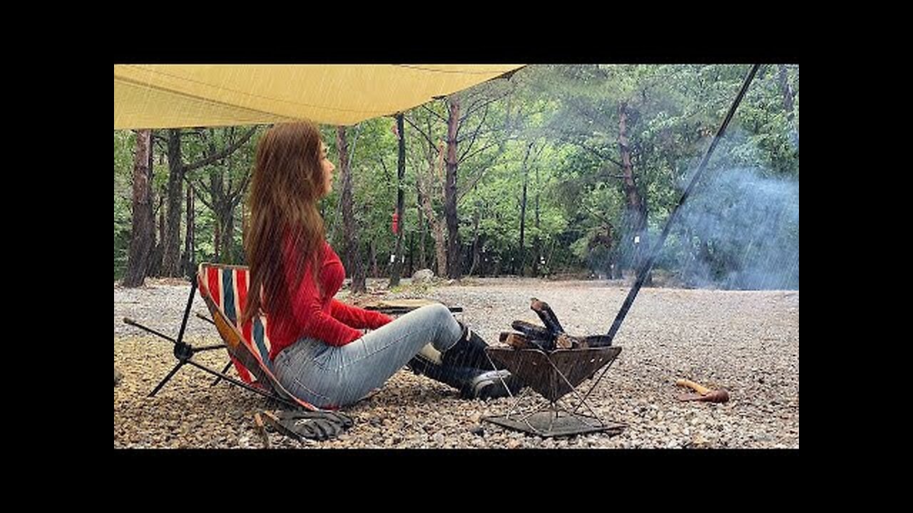 In the rain forest sound of rain cozy vibes Solo car camping / camping vlog