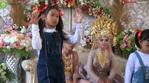 DANCE ANAK / ACARA RESEPSI PERNIKAHAN DEKA PUTRI ANDINI S.PD & WAHYU ARDITYA A.MD COM