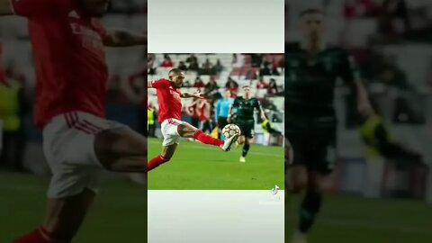 FLAMENGO EM CONTATO PELO LATERAL GILBERTO 😎❤️🖤🏆