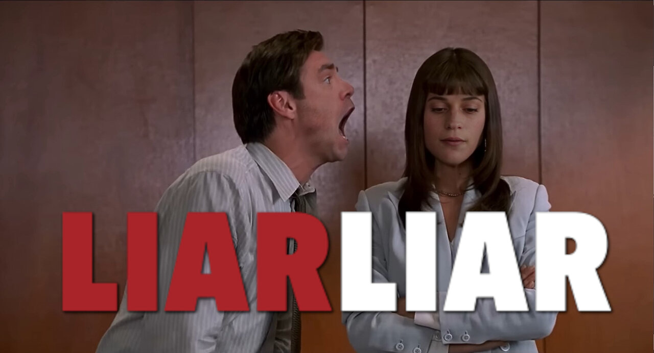 Ryan Reynods & Alicia Vikander in "Liar Liar"