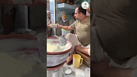 Jedda Lassi Lahore #shorts #streetfood #pakistan #pakistanistreetfood #pakistanstreetfood