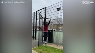 Ses tractions improvisées auraient pu lui coûter cher