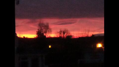 For narrative and Conspiracy thinkers.