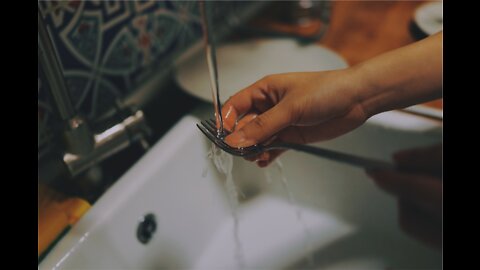Americans say their stress levels increase when their home is messy