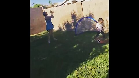 Little kid totally ruins gender reveal surprise