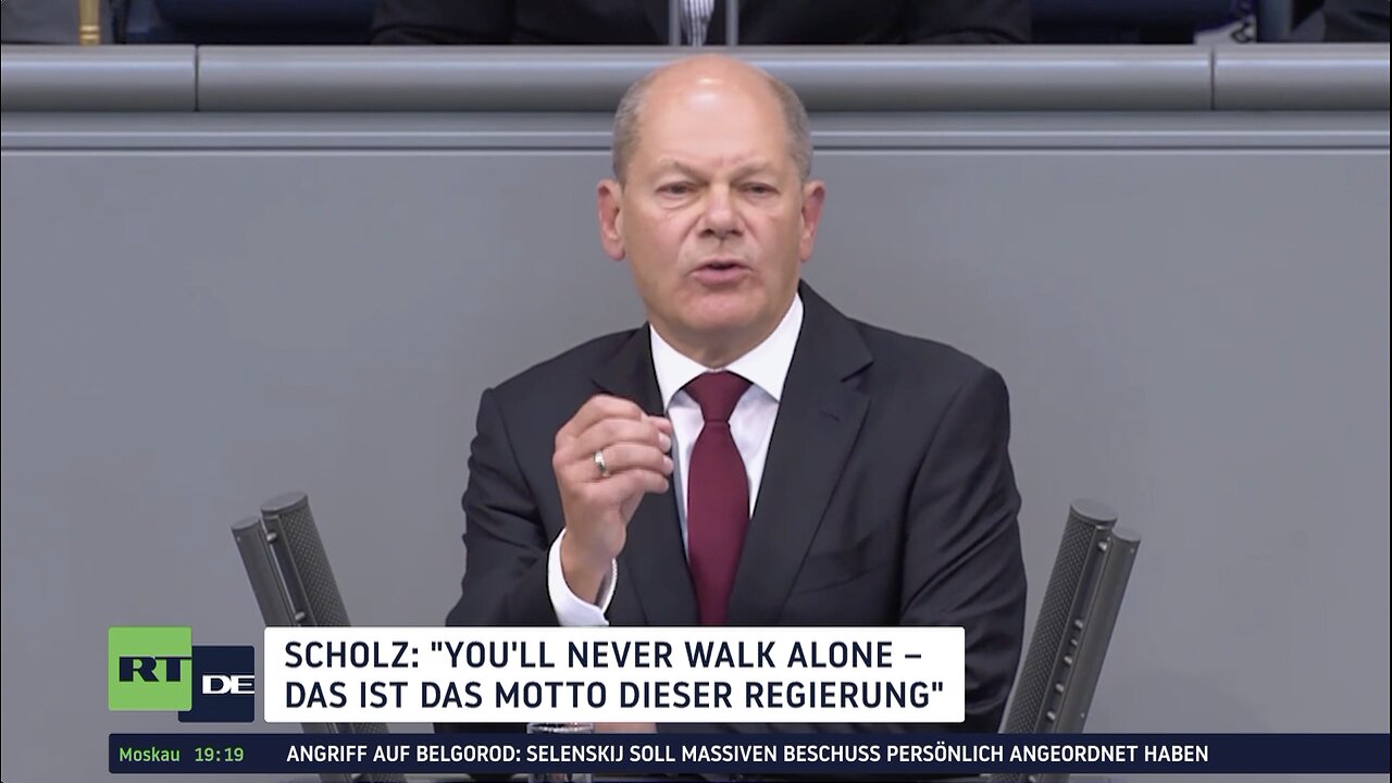 "You'll never walk alone": Die leeren Versprechen des Scholz