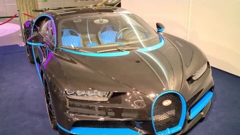 [8k] Bugatti Chiron Sport interiour and exterior in detail at McLaren Stockholm