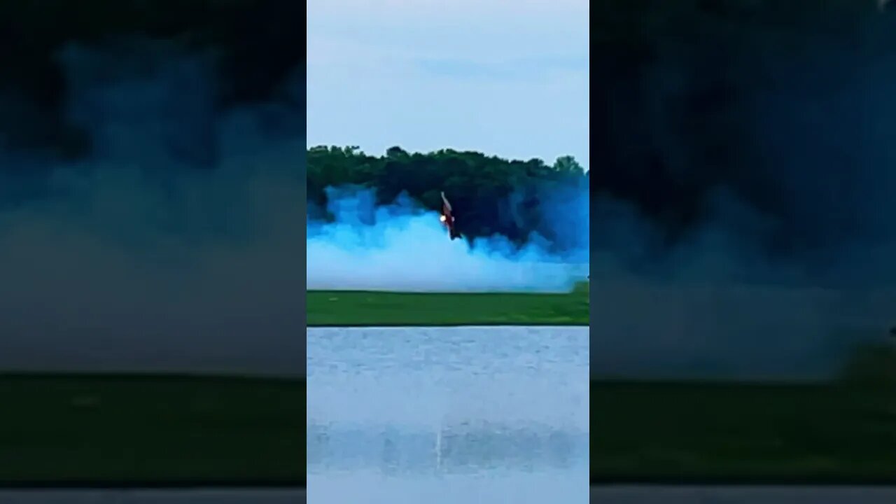Hovering jet.