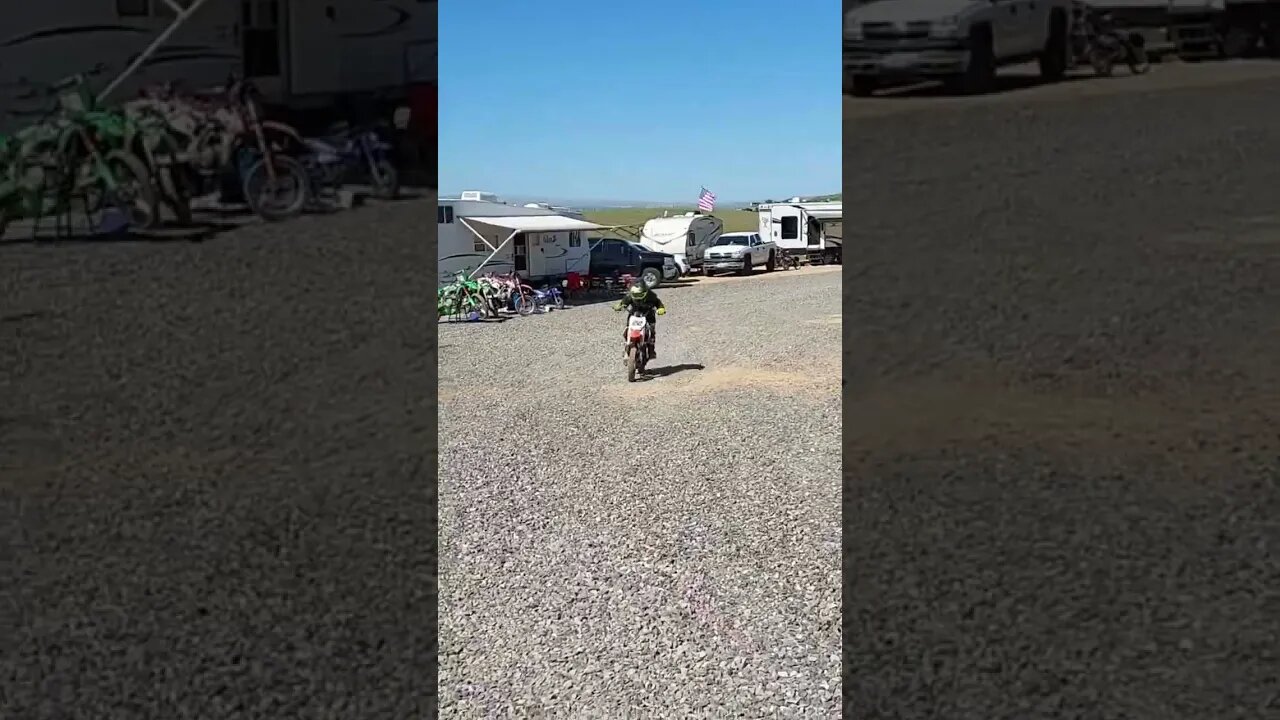 Almost CRASHED 🤣🤣🤣🤣 | Showin' off for dad after the race! #motocommunity #motocrosskid #dirtbike