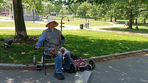 listen to some entertainment down at the Boston Common