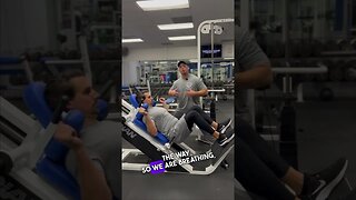 UNBELIEVABLE LEG EXERCISE #shorts