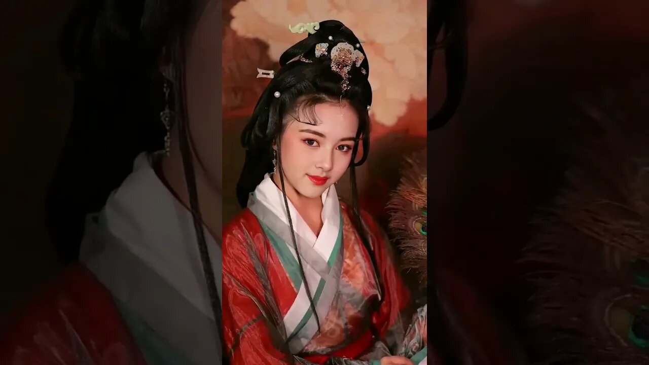 Beautiful chinese fashion