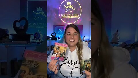 LEO ♌️GO FORWARD FEARLESSLY💫MAY 2023 LOVE TAROT READING #leo #leohoroscope #leotarot
