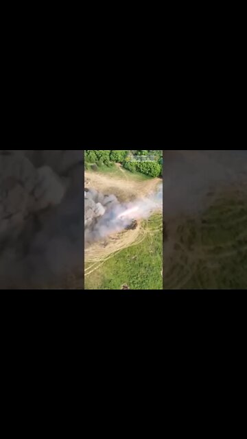 Russian artillerymen conduct counter-battery fight