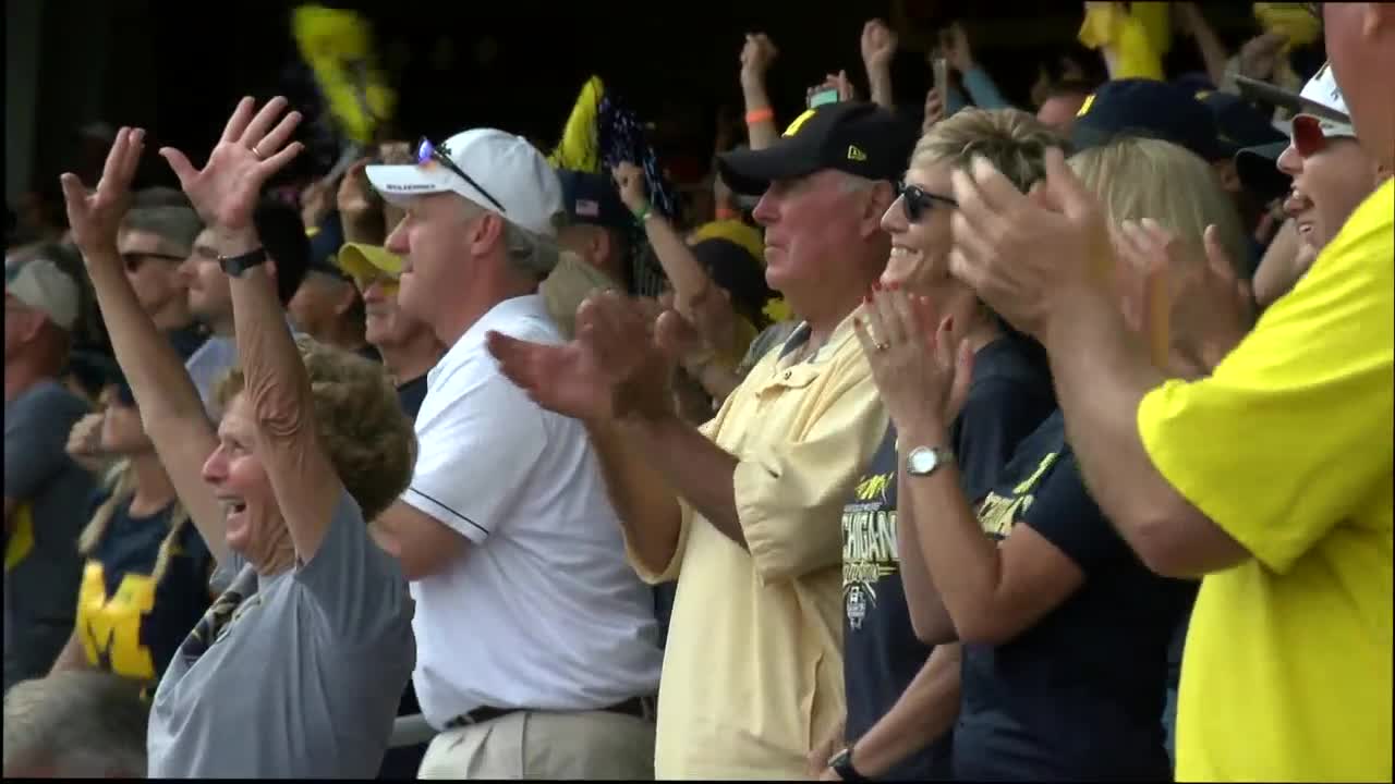 Michigan becomes first Big 10 team to make title game since 1966