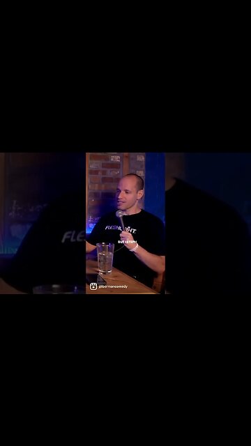 Catfishing #comedy #comedyvideo #funny #standupcomedy #joke #viral #comedian