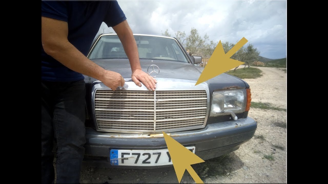 Mercedes Benz W126 - Démonter complètement la calandre