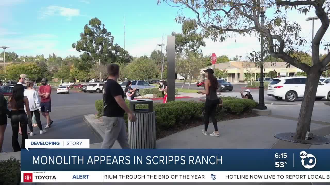 Monolith appears in Scripps Ranch shopping center