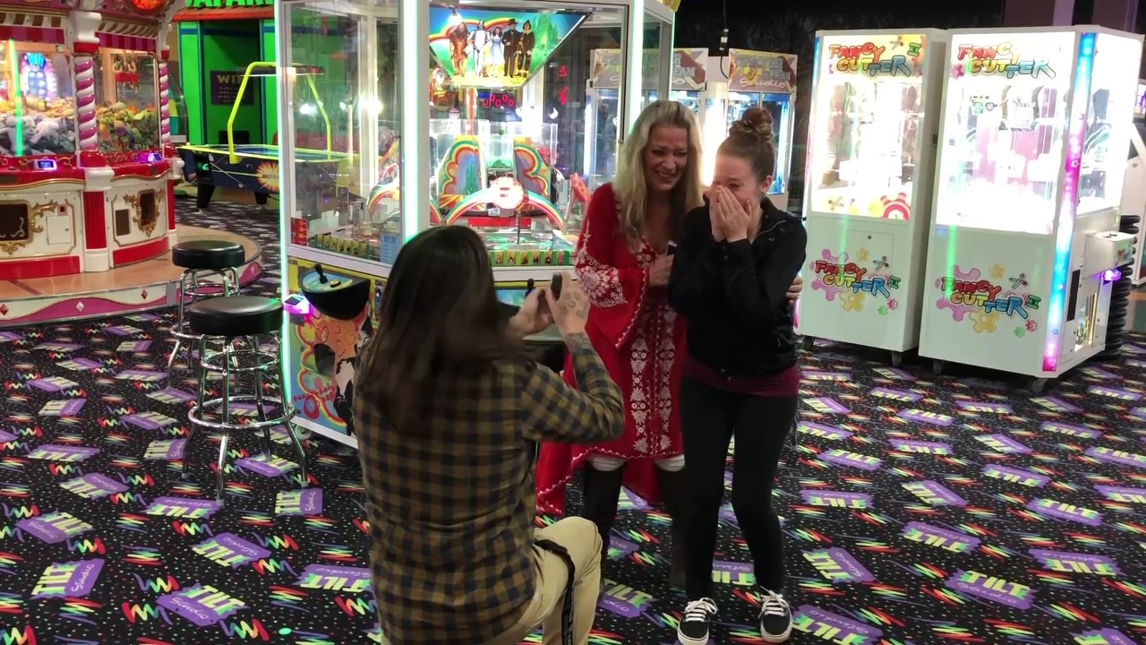 Marriage Proposal Is Followed By An Emotional Military Homecoming