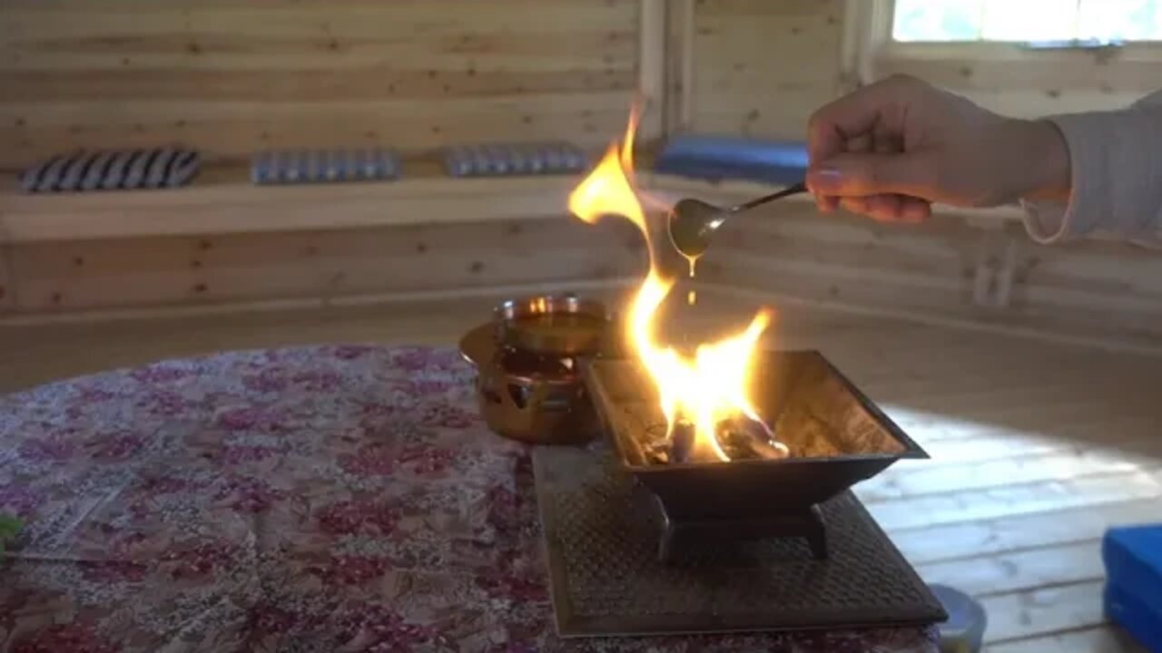 Om Triambakam Yadnja (vedische Opferfeuer)