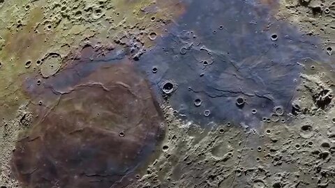 An amateur astronomer captured a 708 gigabyte composite image of the Moon