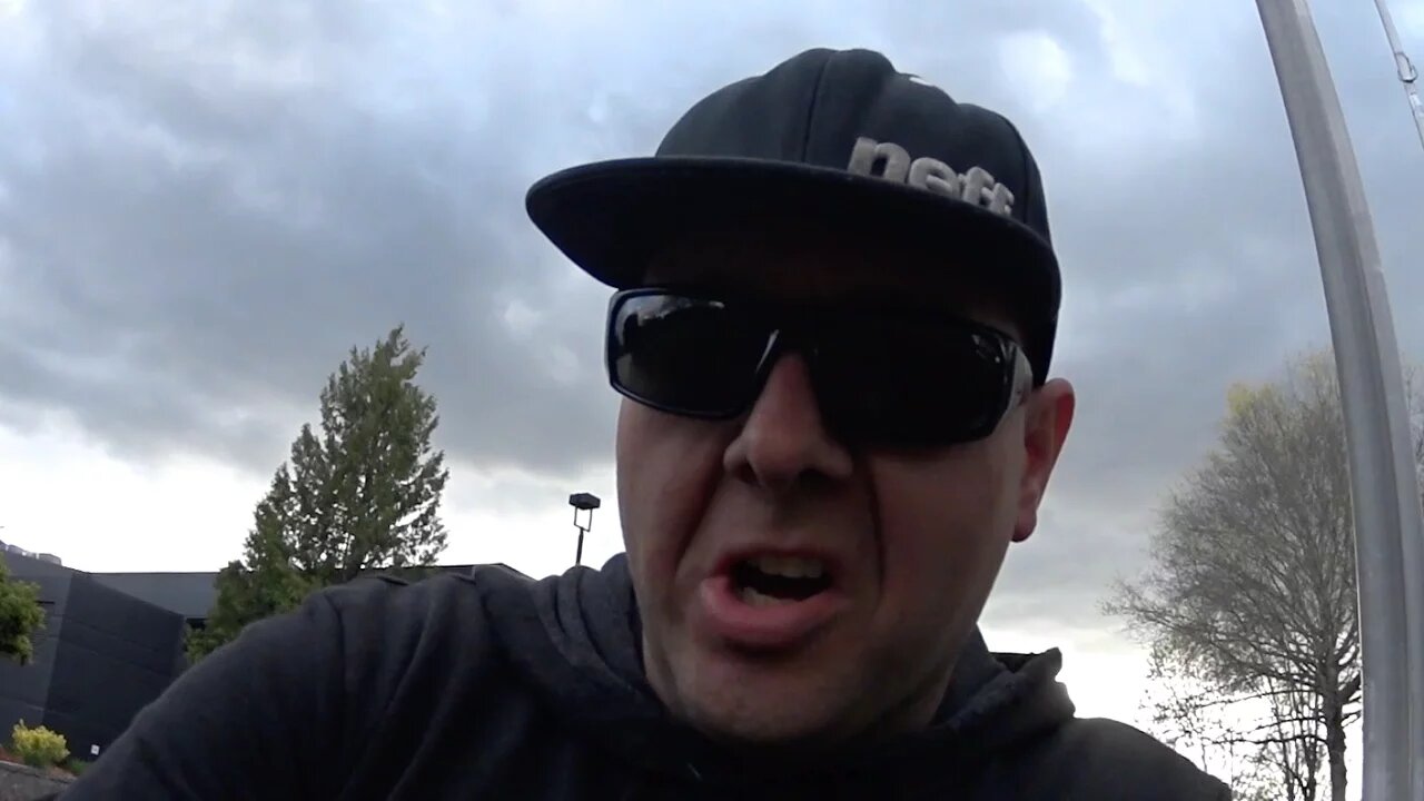 VLOG 221: wandering around on a friday