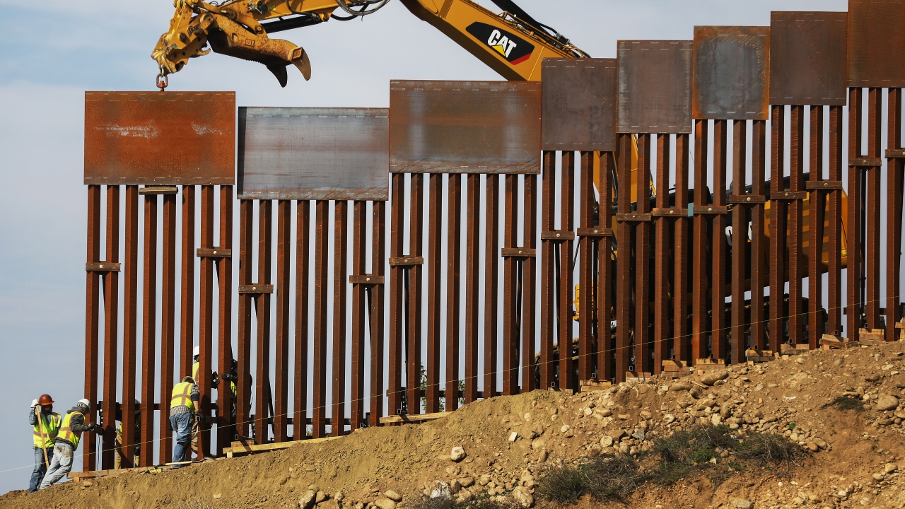 House files motion to halt Trump Administration's border wall funding