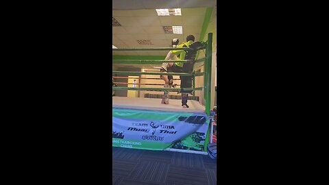 Muay Thai sparring wiv my coach
