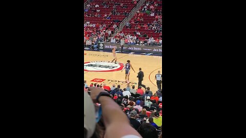 NBA court invader get tackled by security guard