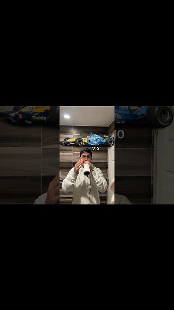 THIS GUY MAKES A PERFECT F1 CAR SOUND 🔥🤯