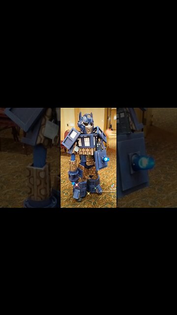 🤖 #DOCTORWHO #TRANSFORMERS #CROSSOVER #TARDIS #OPTIMUSPRIME #COSPLAY 🤖 #TLTT #SUBSCRIBE #SHORTS